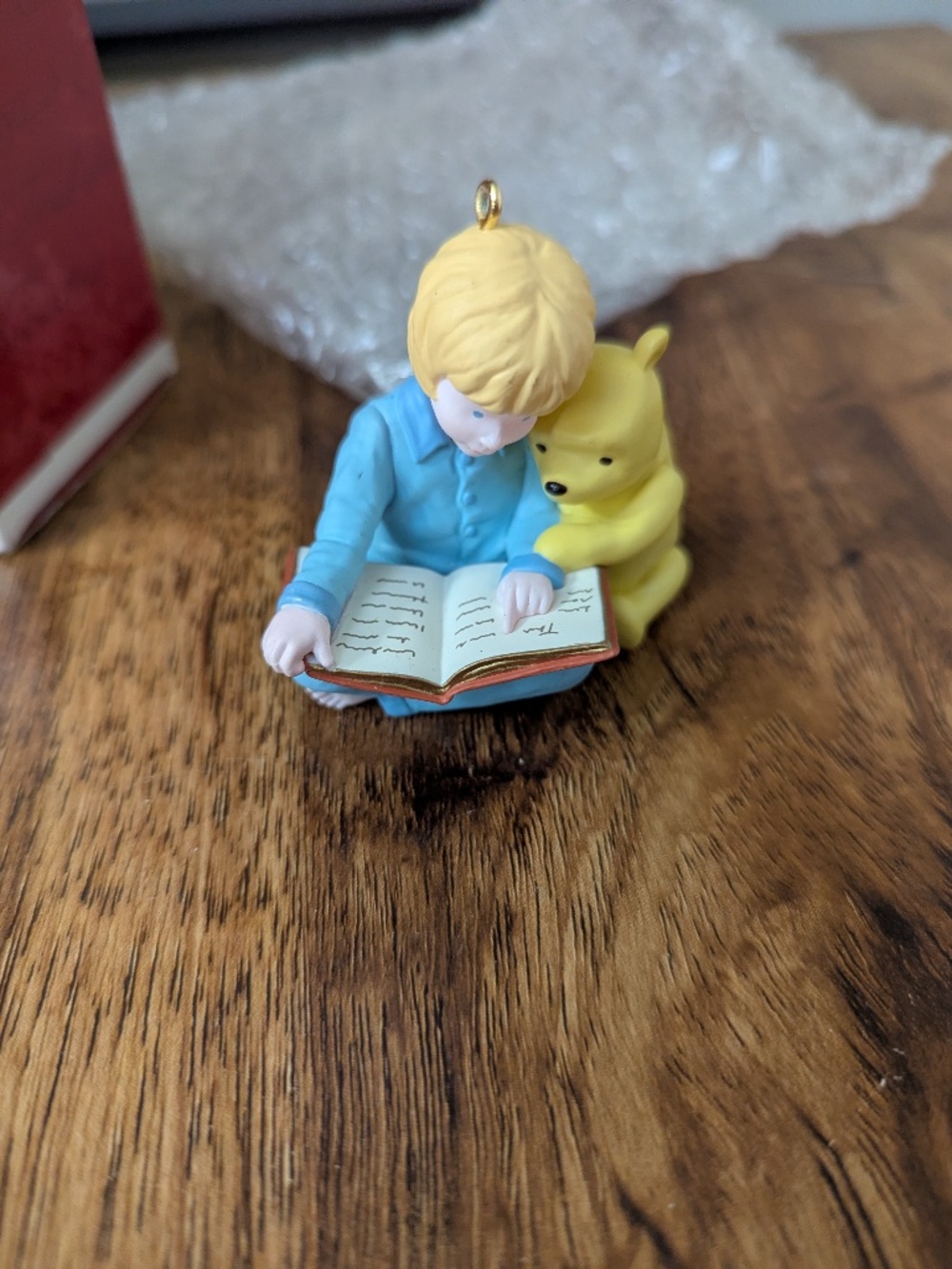 Story Time With Pooh Christopher Robin Hallmark Keepsake Series Ornament